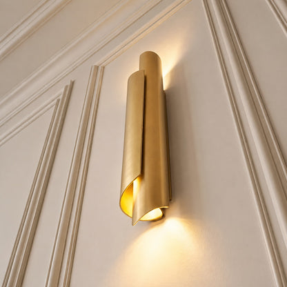 Minimalist Metal Wall Sconce Wall Mounted LED Light