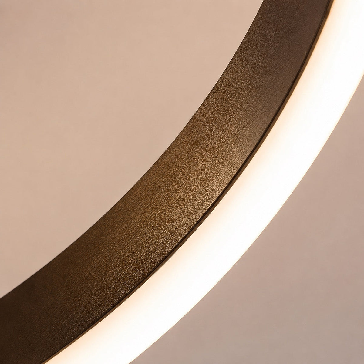 Circular Metal LED Flush Mount Ceiling Light Energy-Saving White or Black