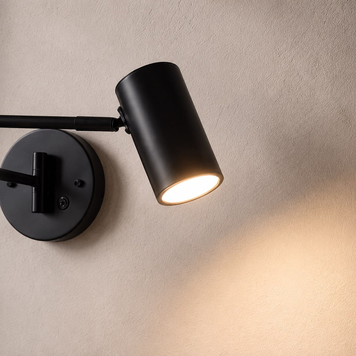 Adjustable Metal Wall Sconce Directional LED Wall Light