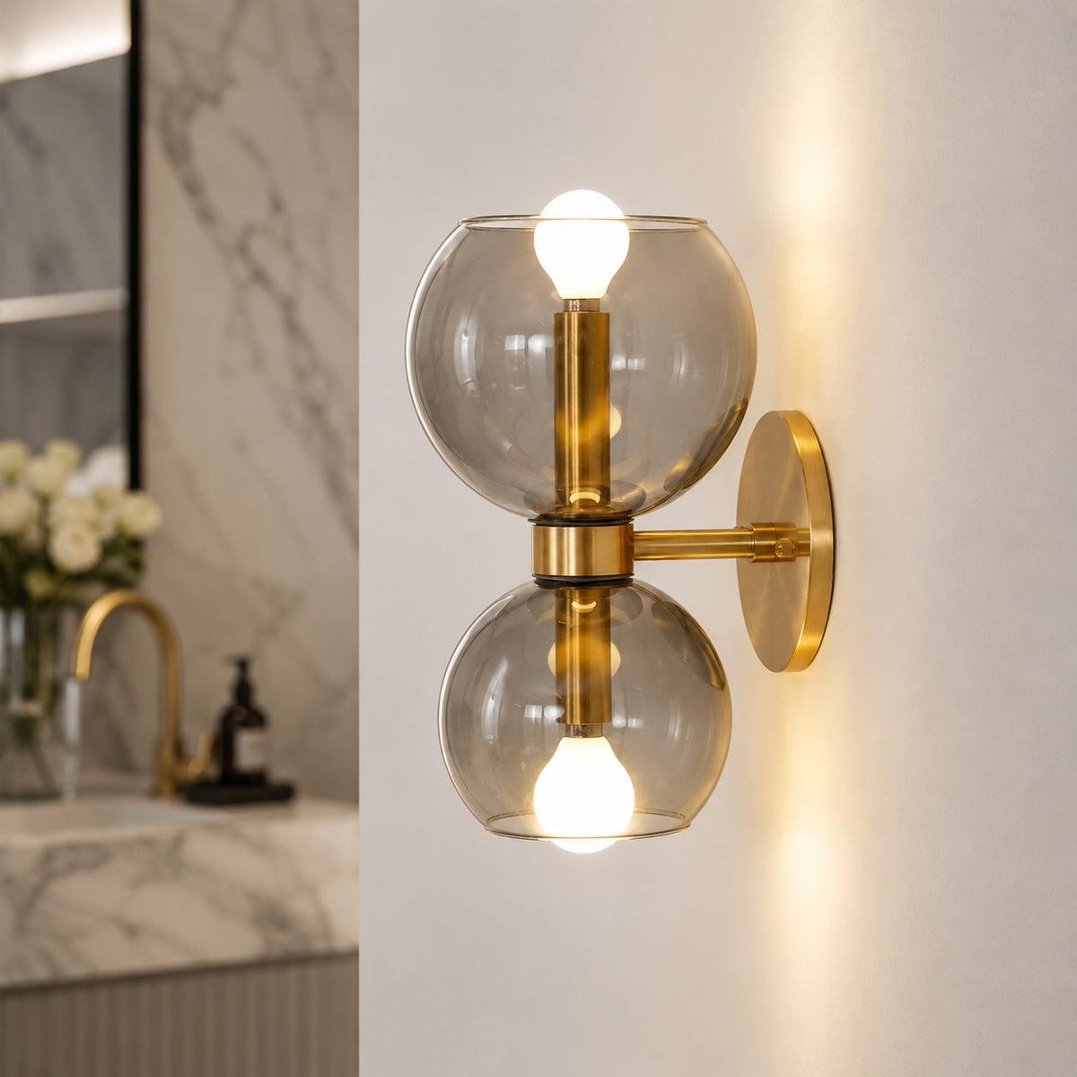 Minimalist Metal Wall Sconce LED Wall Mounted Light