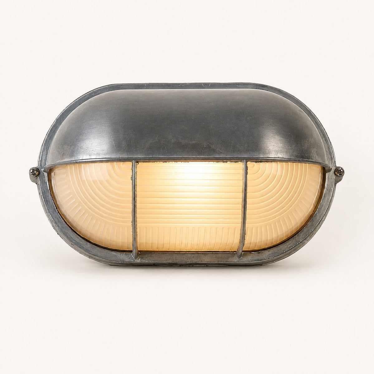 Modern Outdoor Wall Light Waterproof Aluminum LED Fixture for Patios Gardens Entryways