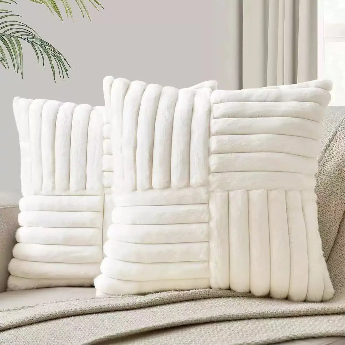 Artificial Plush Throw Pillow Covers Suitable for Various Occasions Such as Bedding Home