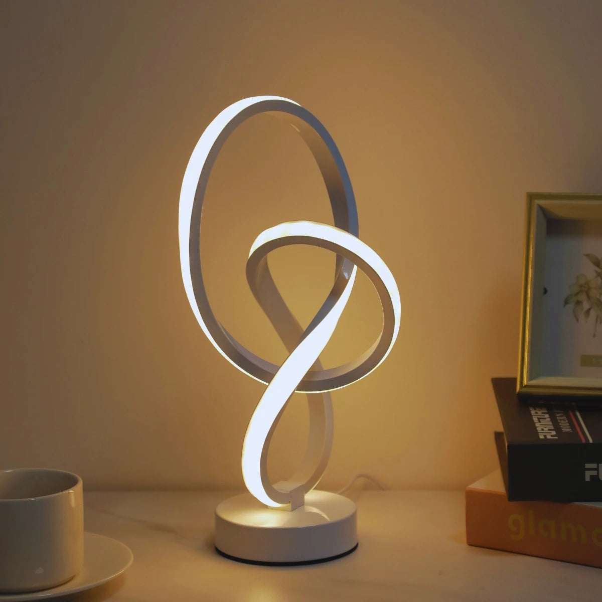 Creative Design Desk Lamp – 3 Colour Modes Adjustable Brightness
