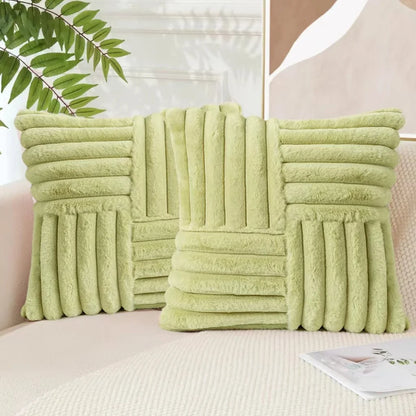 Artificial Plush Throw Pillow Covers Suitable for Various Occasions Such as Bedding Home