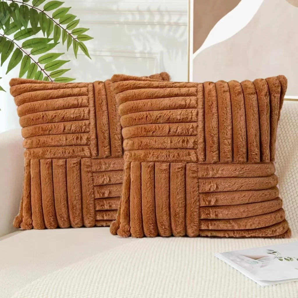 Artificial Plush Throw Pillow Covers Suitable for Various Occasions Such as Bedding Home