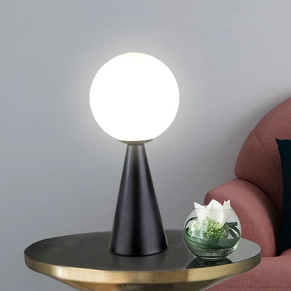 Glass Ball Table Lamps Gold Metal Cone Lights Living Room Beside Lamp Study Desk Book Light Art