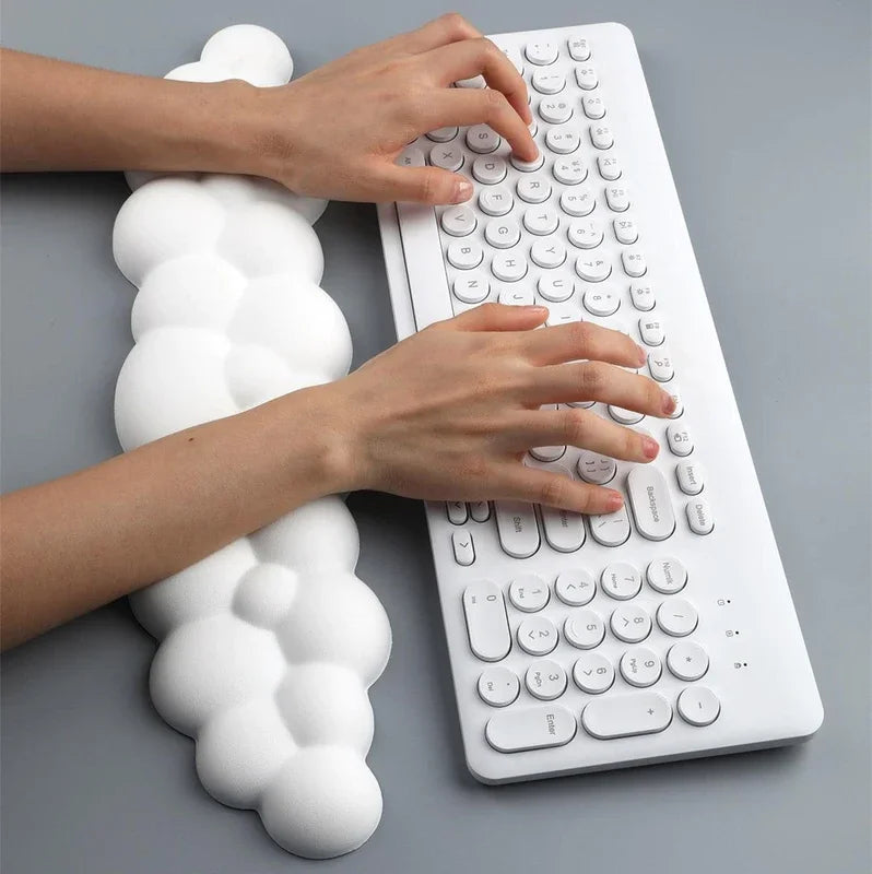 Cloud Wrist Rest Mouse Pad – Anti-Slip Ergonomic Keyboard Support
