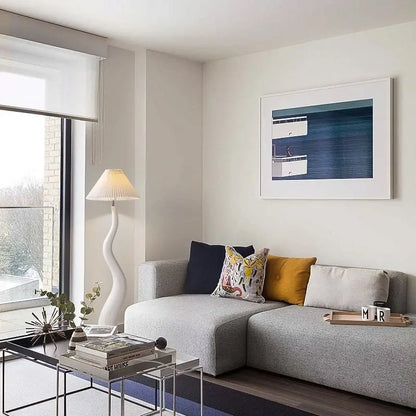 Modern Minimalist Pleated Floor Lamp for Vertical Lighting in Bedrooms Study Rooms and Sofas
