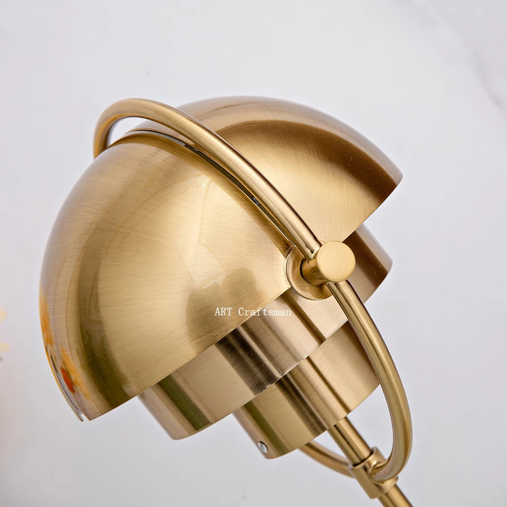 Classic Modern Gubi Desk Lamps for Living Room Home Decor Designer Black Gold Metal Table lamp