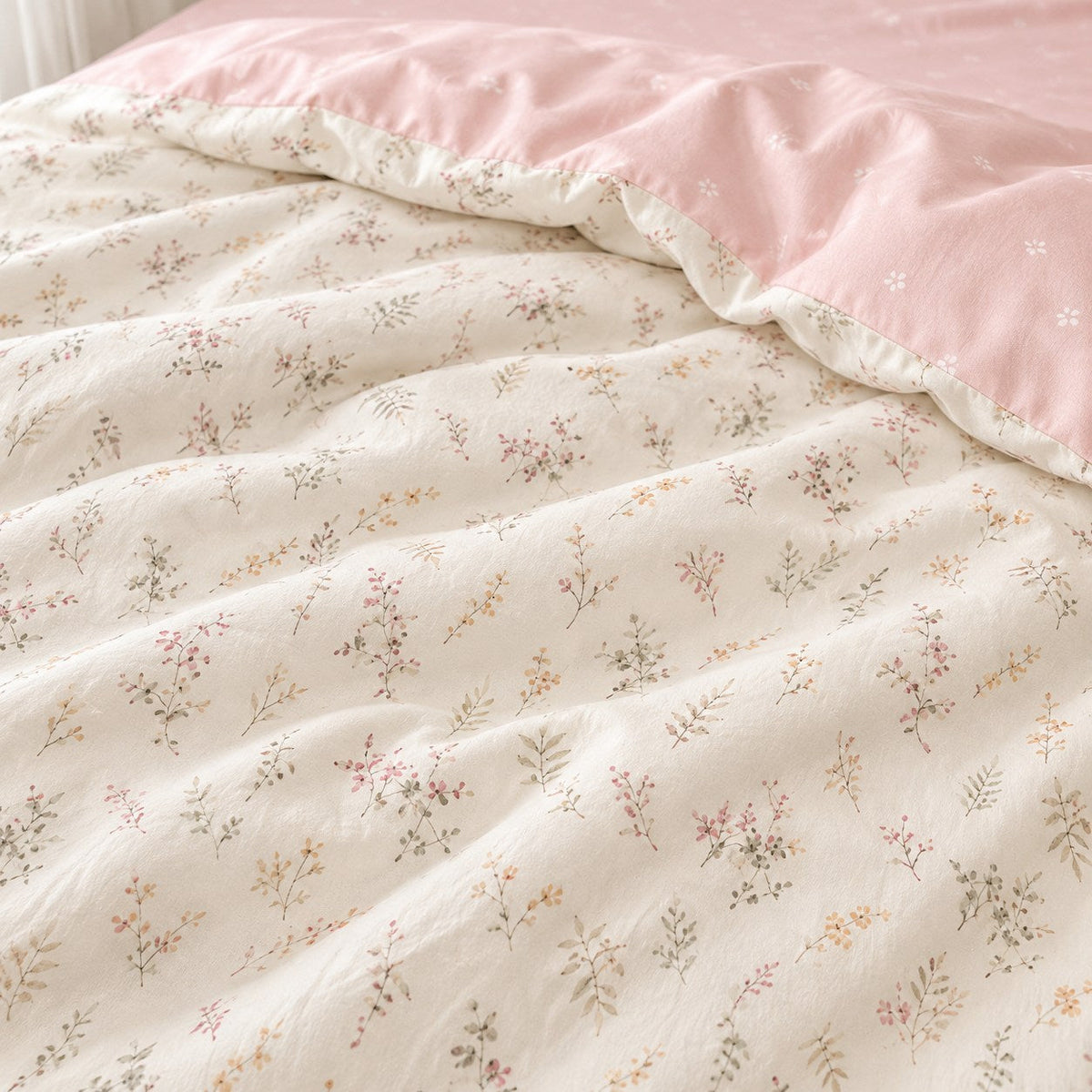 Pale Pink Floral Duvet Cover Set Vintage Romantic Bedding with Flat Sheet