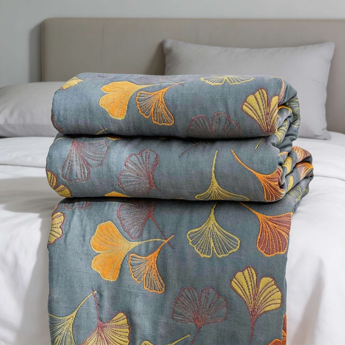 Ginkgo Leaf Reversible Throw Blanket for Sofa Bed and Picnic