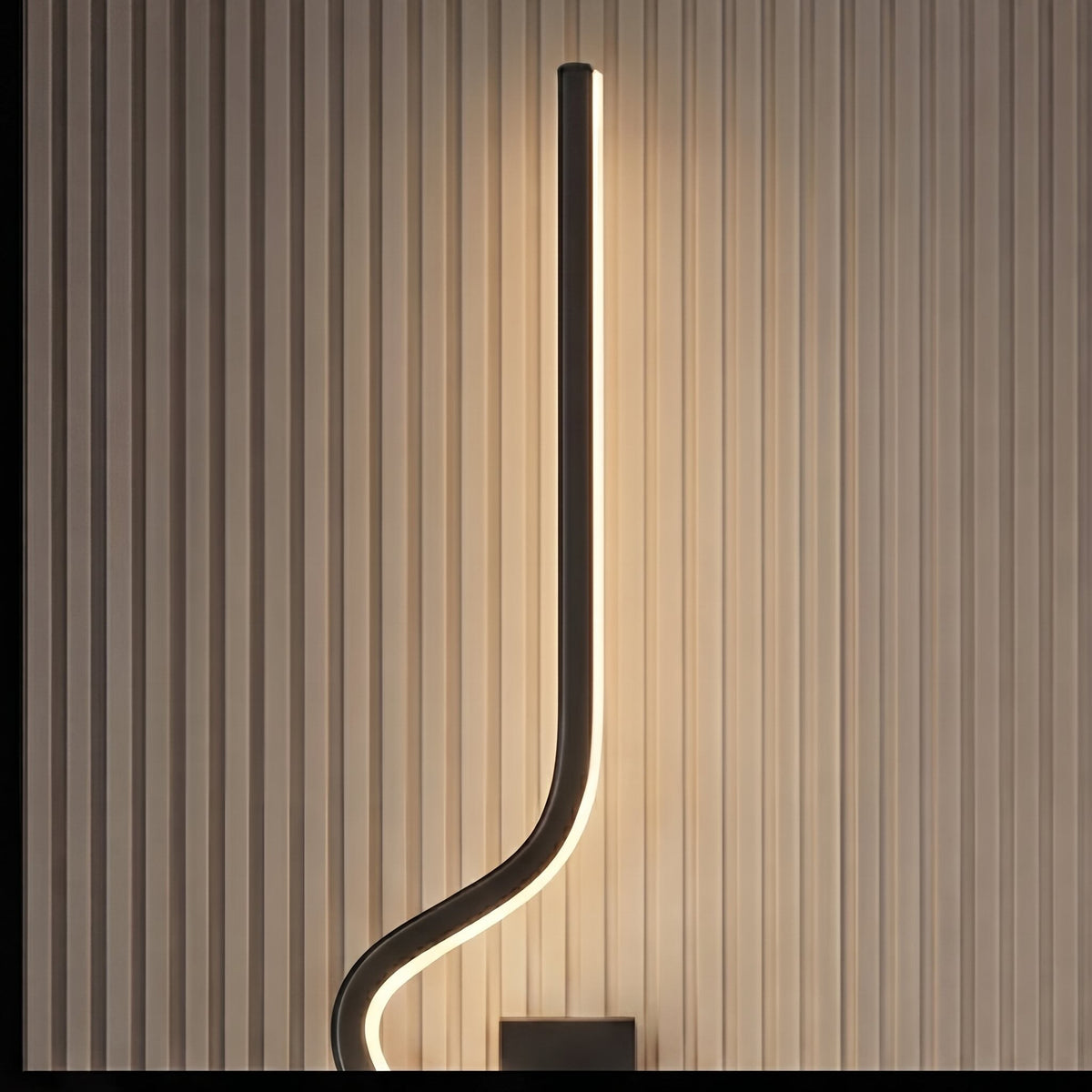 Curved Metal Wall Sconce Adjustable LED Wall Light