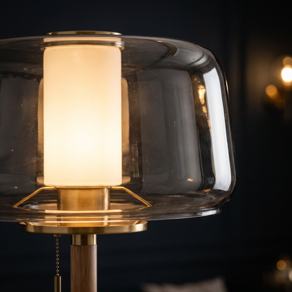 glasslamp-shade-closeup
