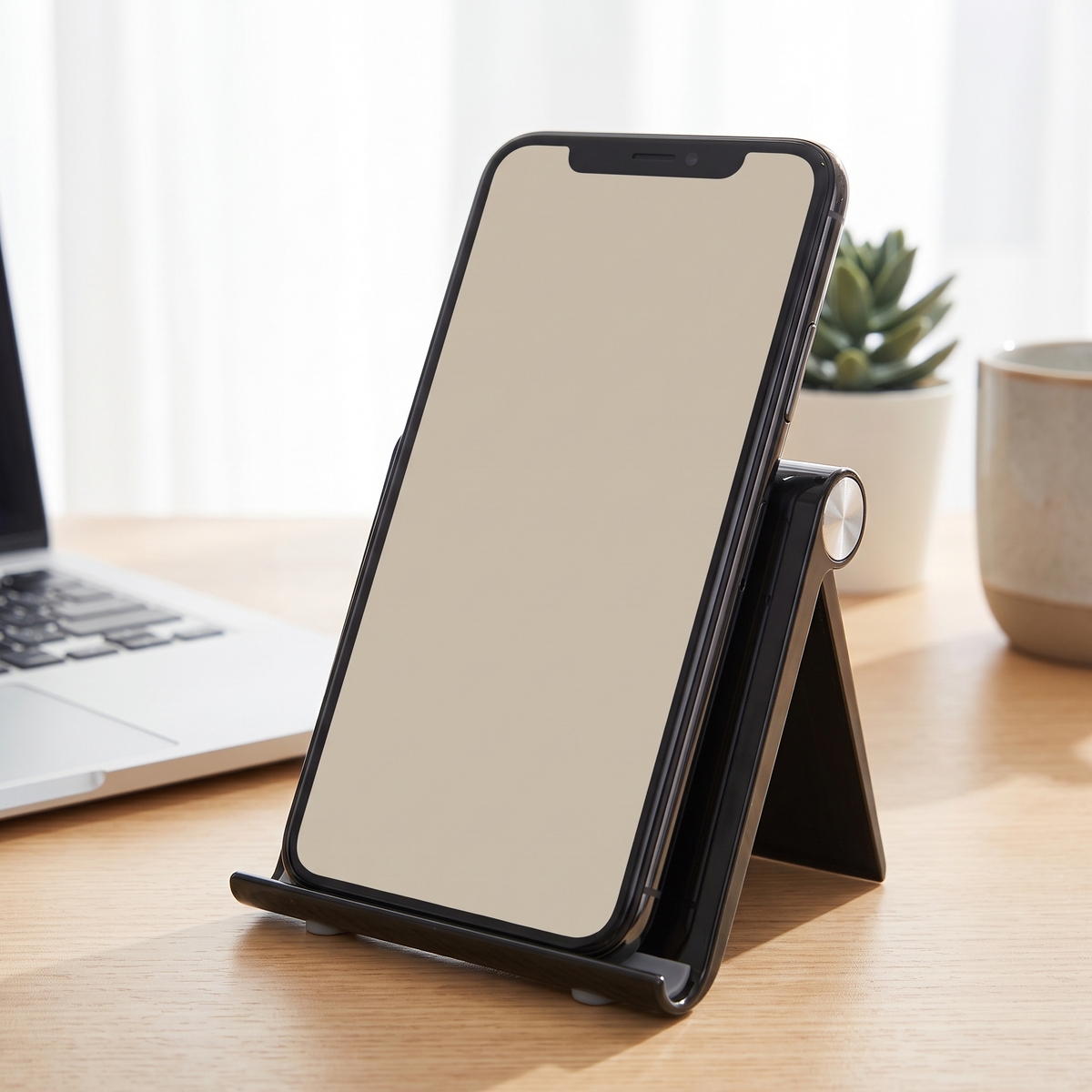 STAND_v3_blackphone