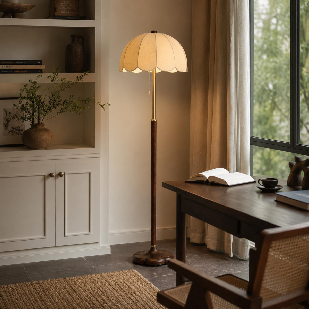 Wooden Base Floor Lamp Fabric Shade E14 Retro Light